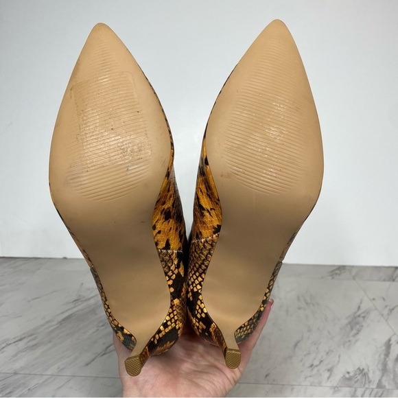 New! Steve Madden Kinga Yellow Snake Print Heeled Tall Faux Leather Boot 6M - Picture 14 of 15